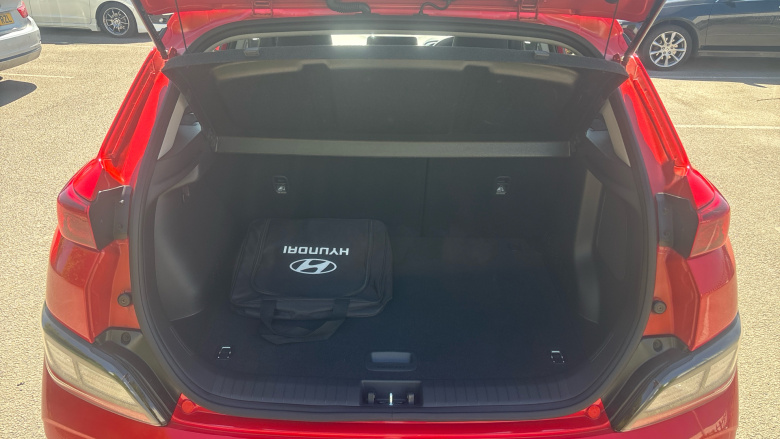 Hyundai KONA 100kW SE Connect 39kWh 5dr Auto Electric Hatchback